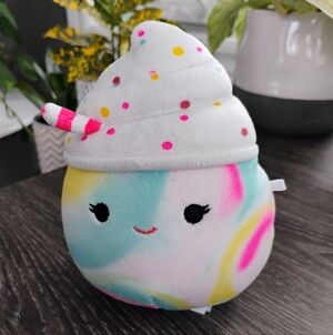 Squishmallows 'Rainbow Frappe'